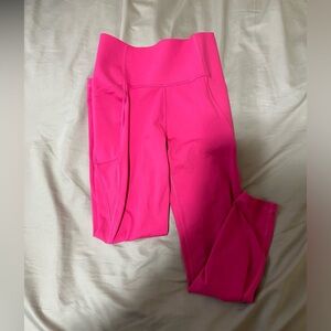 Size small pink leggings with pockets